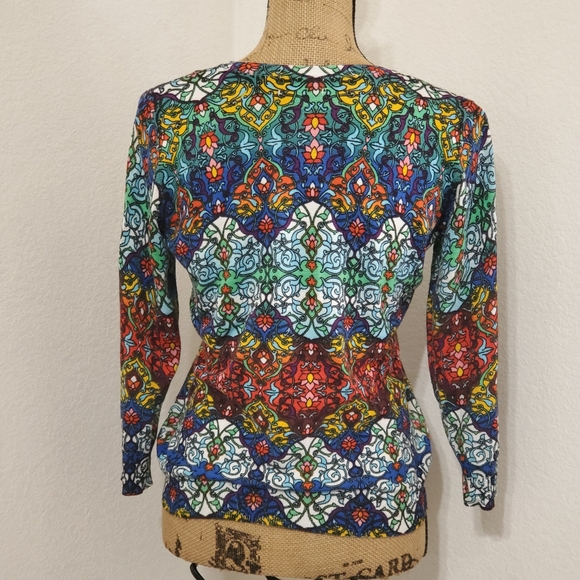 JOSEPH A. Multicolored stained glass vibrant pattern long sleeve top sweater M. - Picture 2 of 6